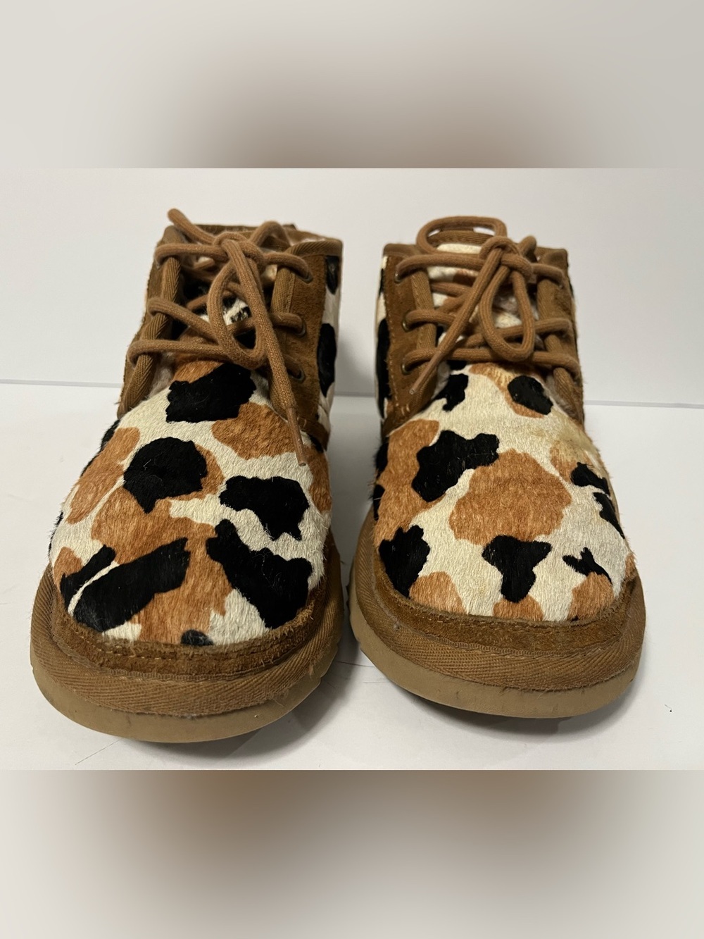 UGG NEUMEL COW PRINT CHESTNUT SUEDE SHEEPSKIN ANKLE WOMEN'S BOOTS SIZE US 8 - Picture 5 of 12